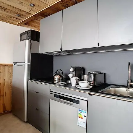 Renove 36m², Skis Aux Pieds, Balcon Sud * Saint-Martin-de-Belleville